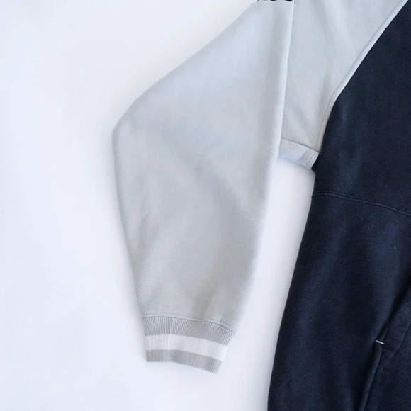 Vintage Reebok Gridiron Classic  NFL Raiders Grey Hoodie Sweater Size Large - Picture 11 of 15